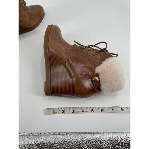 NEW Michael Michael Kors Carrigan Wedge Lace-Up Booties Boots Womens 7.5M - Picture 8 of 8